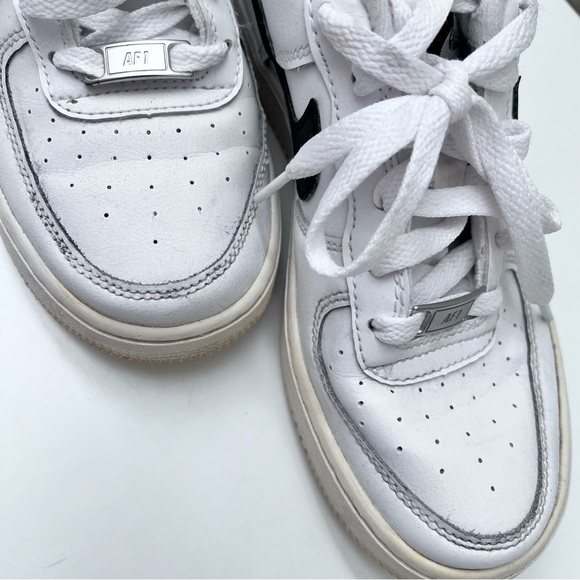 📚Nike - White with Black Swoosh Air Force One Shoes - Picture 4 of 11
